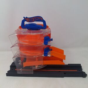 Hot Wheels Mattel Super Spin Dealership Playset 4 Level Tower Orange Blue 2018